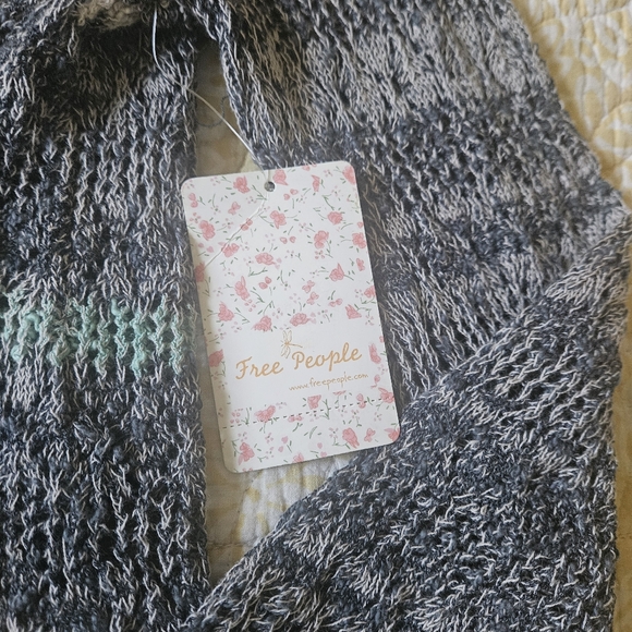 Free People "Life's A Beach" Long Knit Sweater - Picture 5 of 10